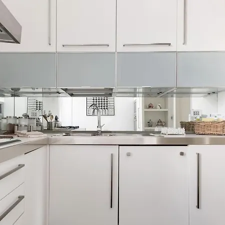 Apartament Re-imagined In Historical Building *