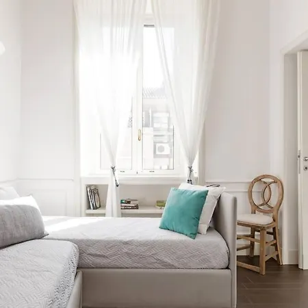 Apartament Re-imagined In Historical Building *
